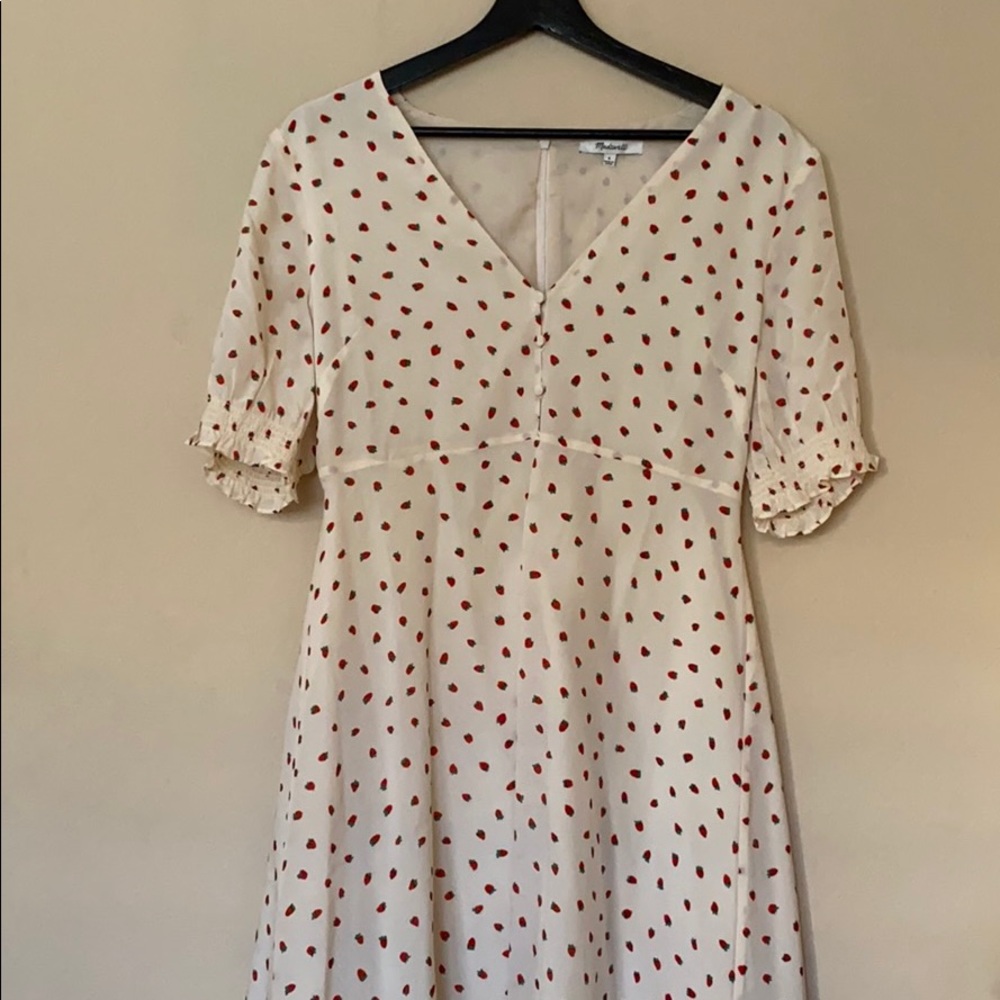 Madewell Silk Dress in Fresh Strawberries